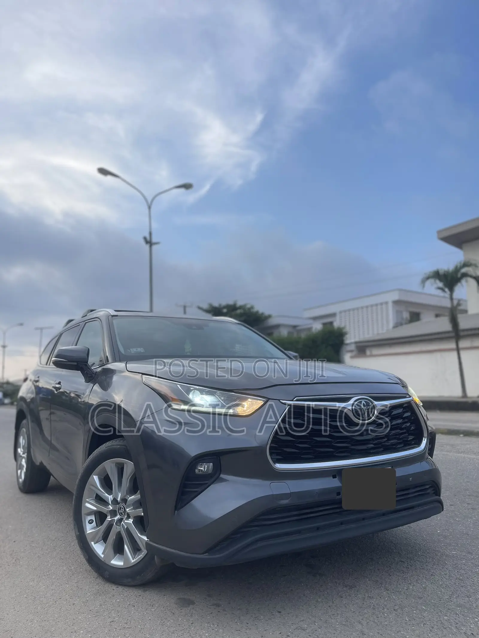 Toyota Highlander 2021 Gray