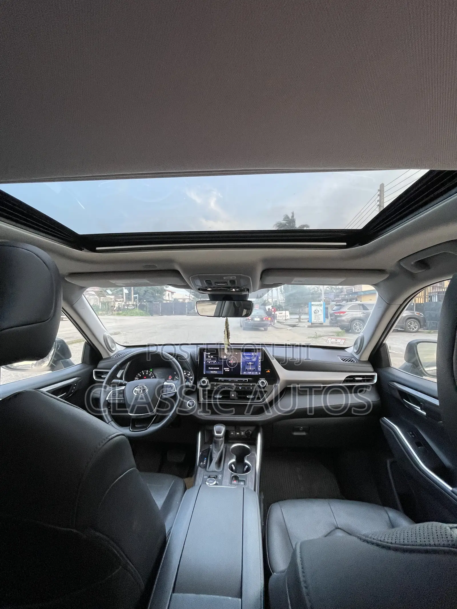 Toyota Highlander 2021 Gray