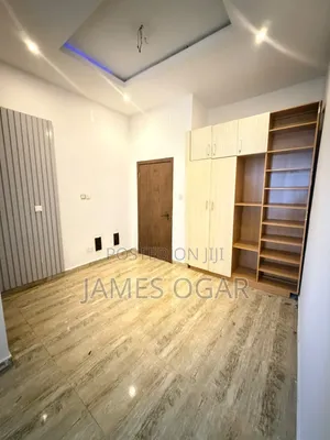 Studio Apartment in Roxbury Estate, Chevron for rent