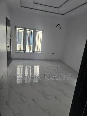 4bdrm Maisonette in Ikate for rent