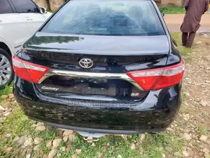 Toyota Camry 2016 Black