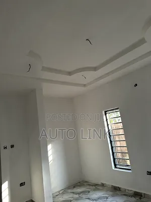 3bdrm Bungalow in Enugu for rent