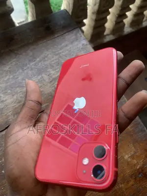 Apple iPhone 11 128 GB Red