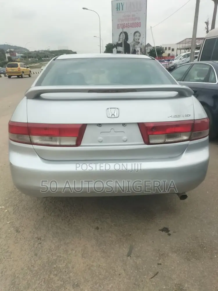 Honda Accord Automatic 2004 Silver