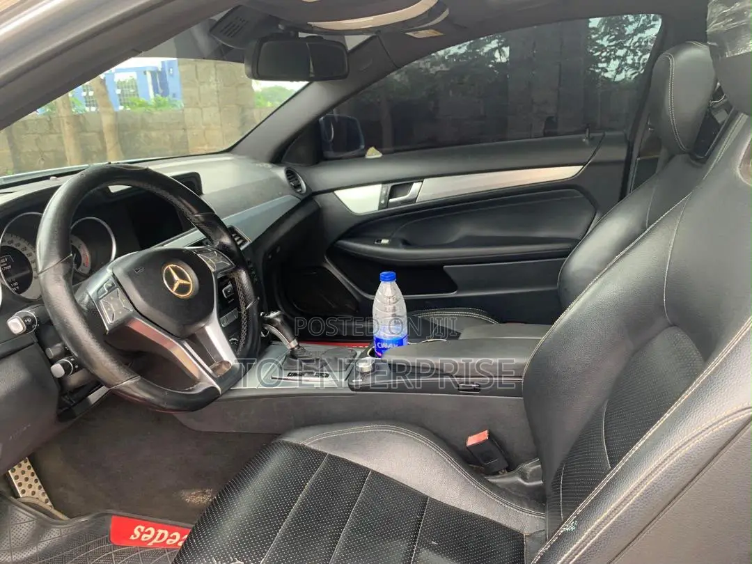 Mercedes-Benz C250 2012 Silver