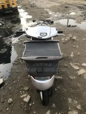 Honda Dio 2023 Beige