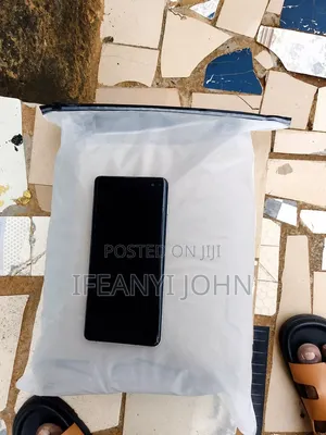Samsung Galaxy S10 Plus 128 GB Black