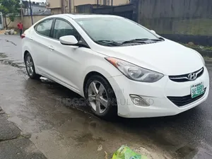 Hyundai Elantra 2013 White