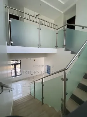 5bdrm Duplex in Lekki Phase 2 for sale