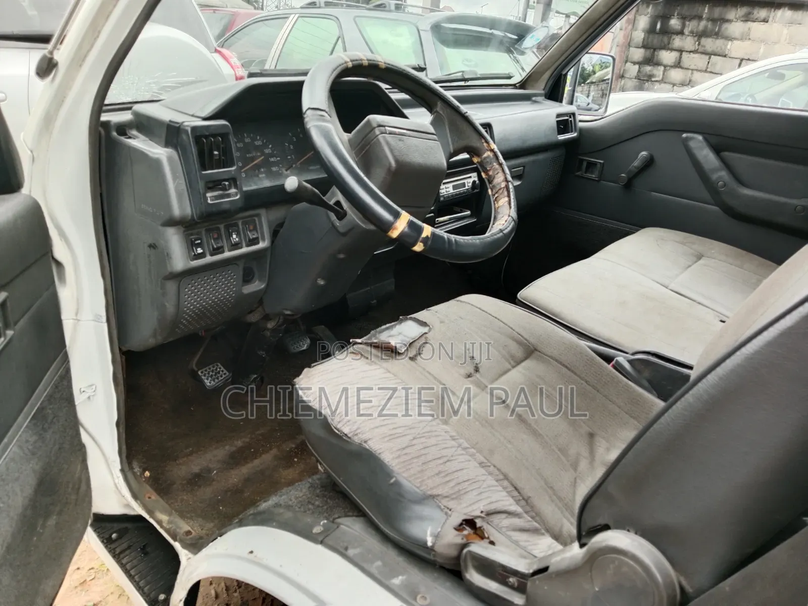Mitsubishi L300 2010 White