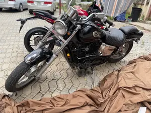 Honda VT 2000 Black
