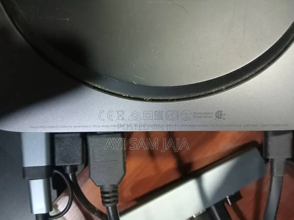 Desktop Computer Apple Mac Mini 8GB Intel Core i3 SSD 256GB