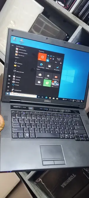 Laptop Dell Vostro 13 5320 4GB Intel Celeron HDD 320GB
