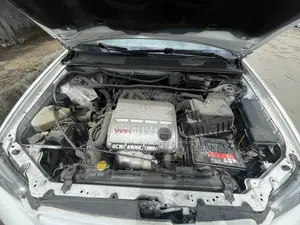 Toyota Highlander 2005 White
