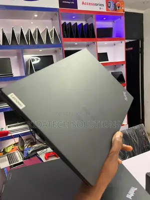 Laptop Lenovo ThinkBook 14s Gen 2 16GB Intel Core i7 SSD 512GB