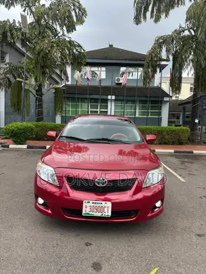 Toyota Corolla 2013 Red