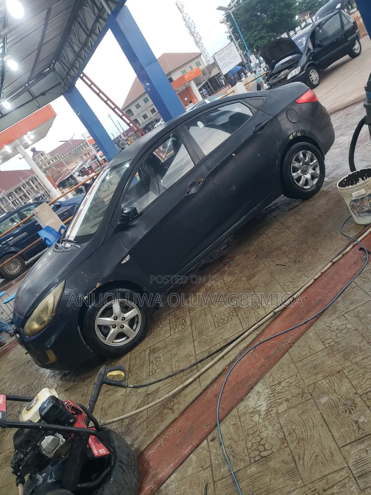 Hyundai Accent 2012 Black