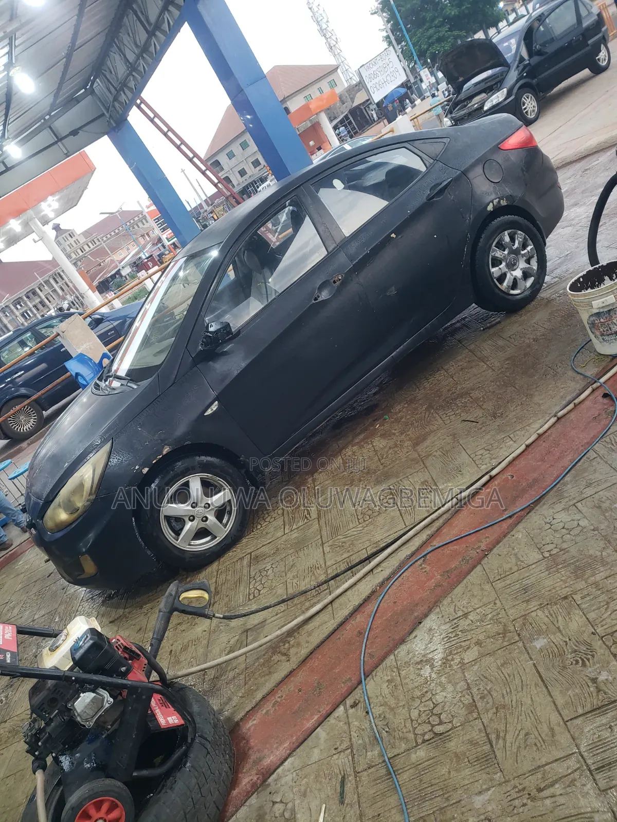 Hyundai Accent 2012 Black