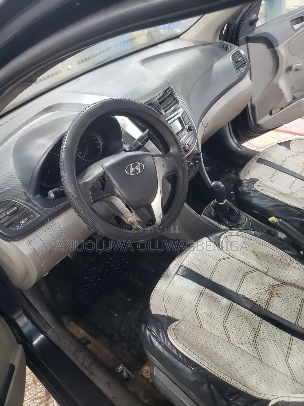 Hyundai Accent 2012 Black