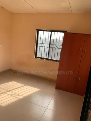 2bdrm Apartment in Isuti Rd, Igando / Ikotun/Igando for rent