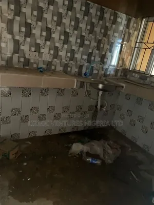2bdrm Apartment in Isuti Rd, Igando / Ikotun/Igando for rent