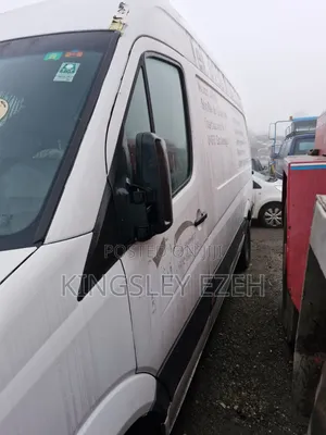 Mercedes-Benz Sprinter 2004 White