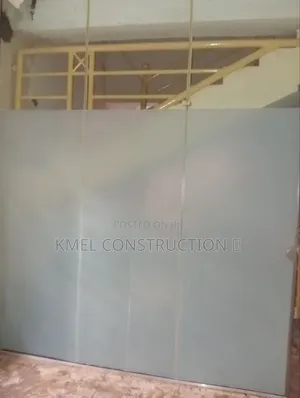 Executive Glass Office Divider