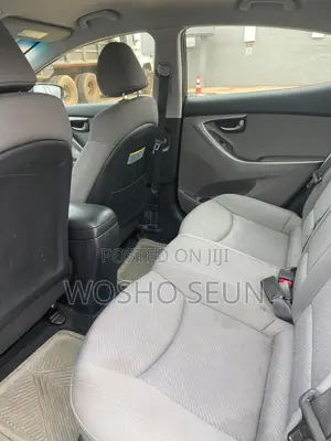 Hyundai Elantra GLS Sedan FWD (1.8L 4cyl 6A) 2013 Black
