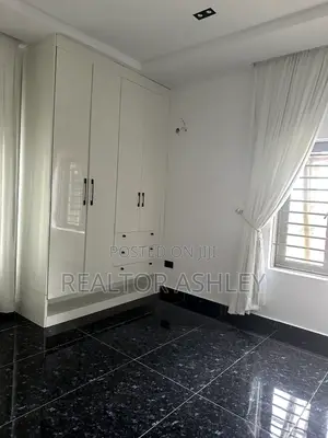 Furnished 3bdrm Apartment in Katampe (Main) for sale