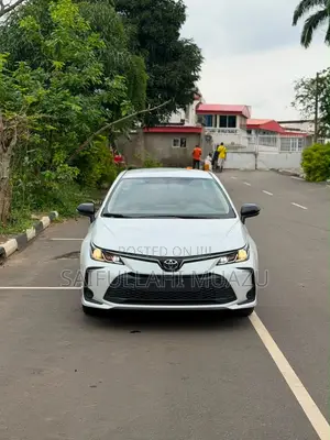 New Toyota Corolla 2025 White