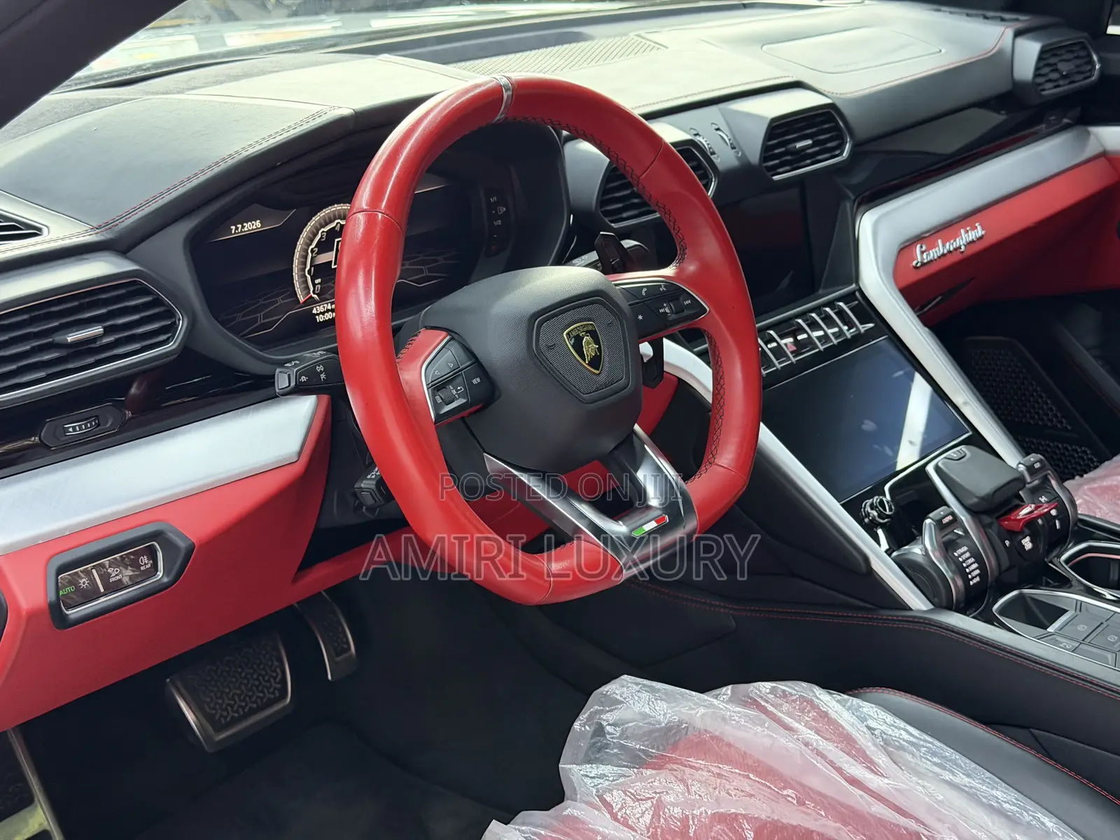 Lamborghini Urus Base 2019 Gray