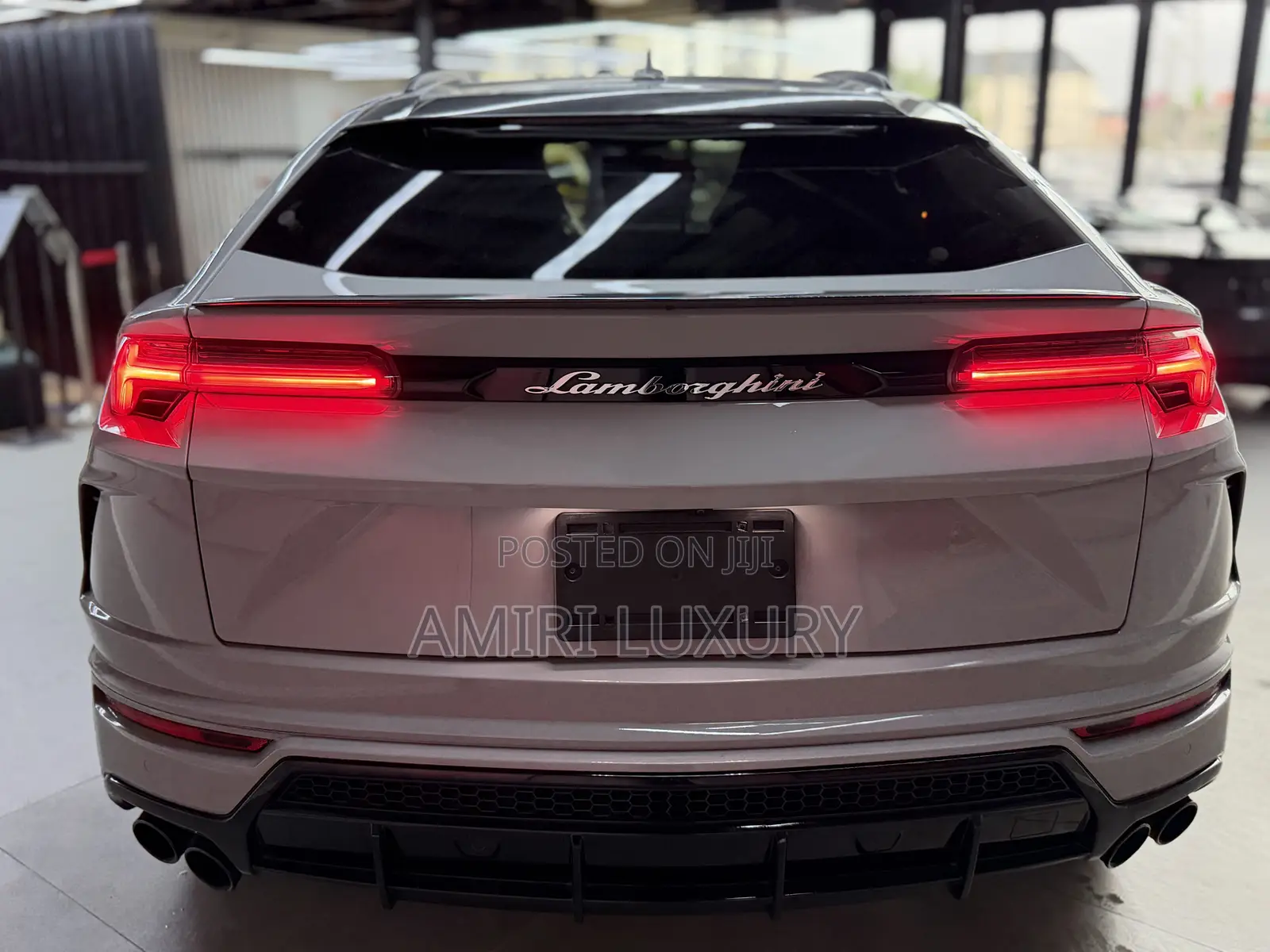 Lamborghini Urus Base 2019 Gray