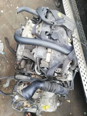 Volvo XC90 T5 Engine and Gear