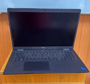 Laptop Dell Latitude 3520 8GB Intel Core i5 SSD 256GB