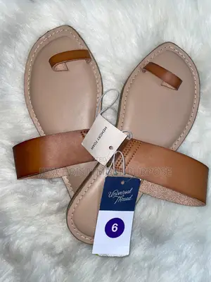 Women Flat Toe -Loop Sandals