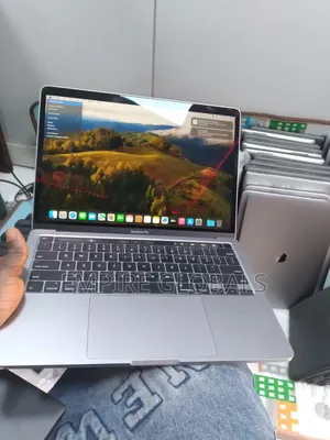 Laptop Apple MacBook Air 2020 16GB Intel Core i5 SSD 256GB