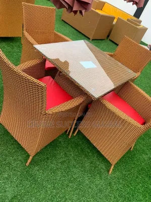Restaurants Table Set