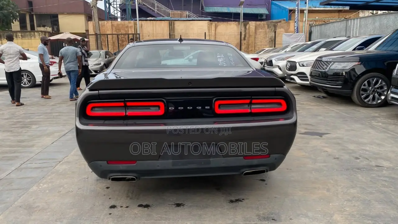 Dodge Challenger 2016 Gray