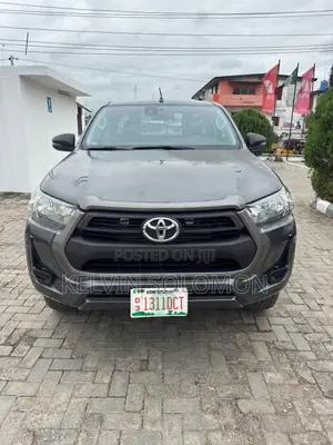 Toyota Hilux 2023 Black