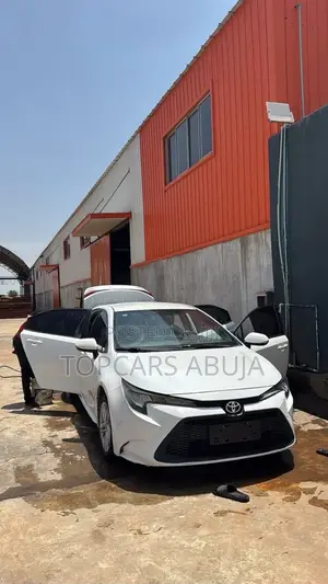 Toyota Corolla 2022 White