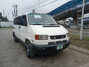Volkswagen Transporter 2013 White