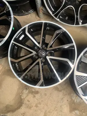 19rim Alloy Wheel for Toyota and Lexus