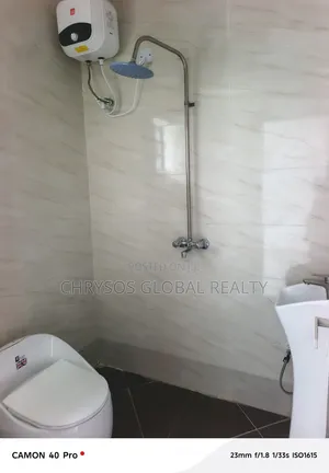 2bdrm Block of Flats in Kolapo Ishola Gra for rent