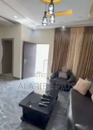 2bdrm Block of Flats in Estate, Wuse for sale