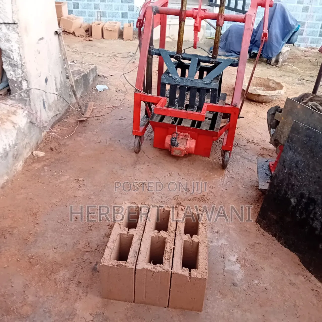 Concrete Blocks Moulding Machine