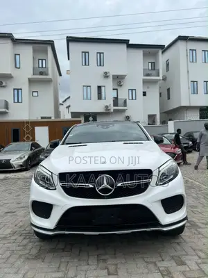 Mercedes-Benz GLE-Class 2016 White