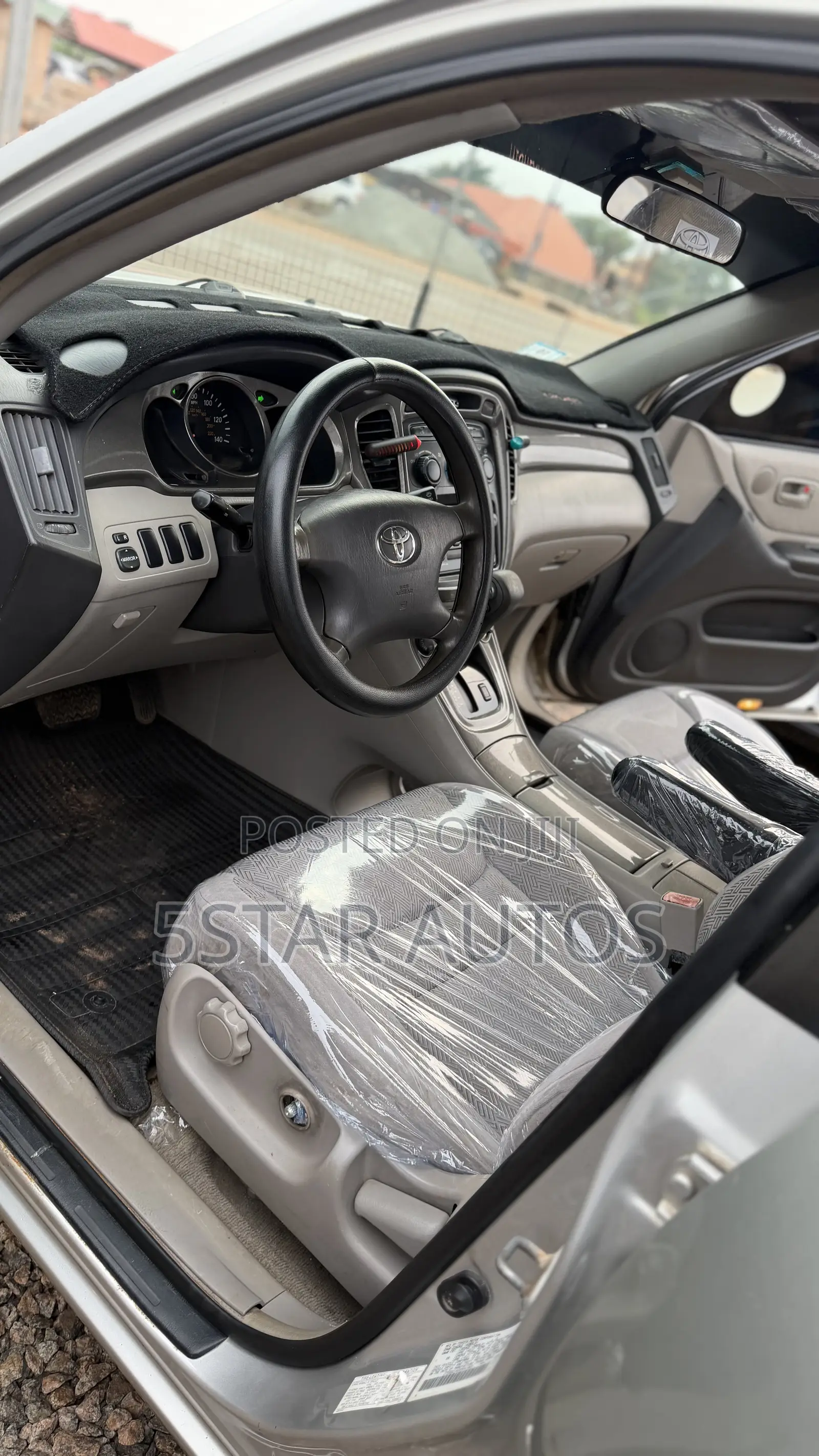Toyota Highlander 2005 Silver