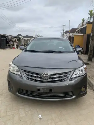 Toyota Corolla 2013 Gray
