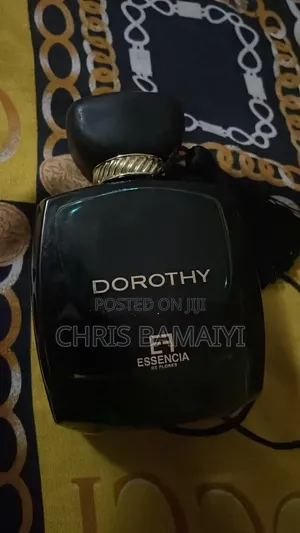 Essencia De Flores Dorothy Eau De Parfum