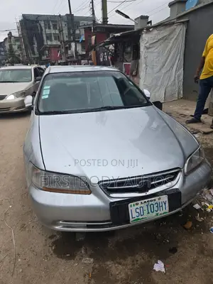 Honda Accord 2001 Silver